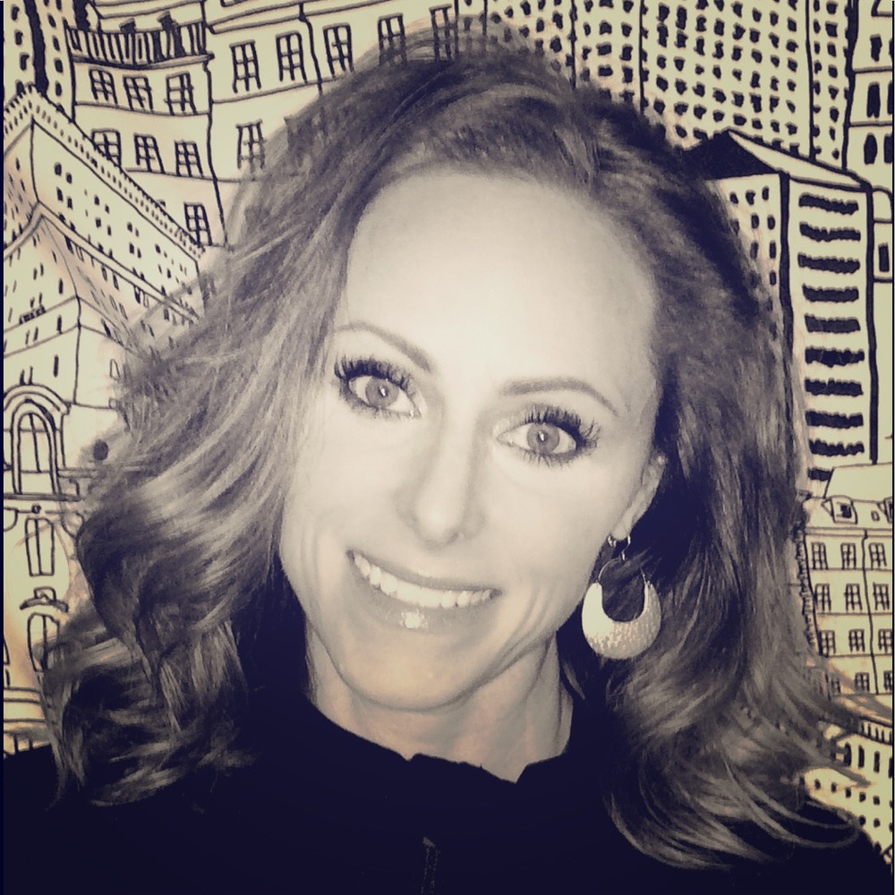 Meet your Posher, Stephanie